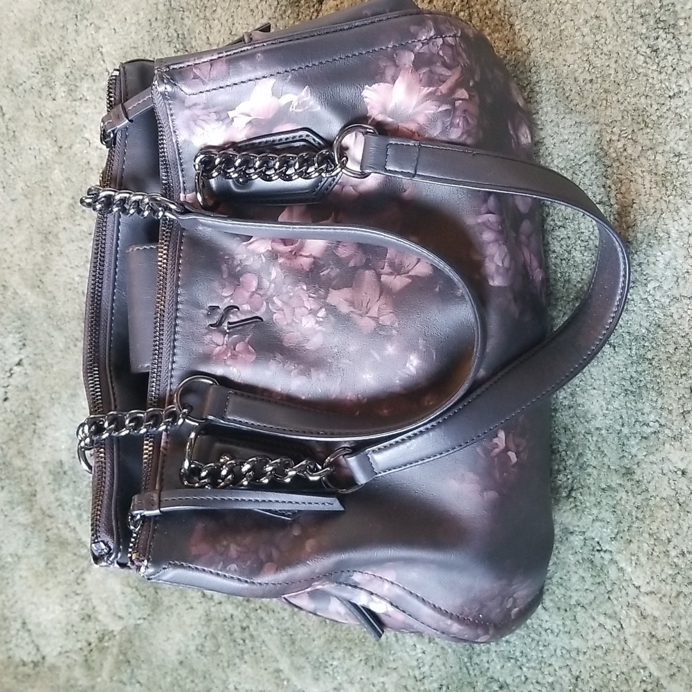 Simply Vera Vera Wang Purse